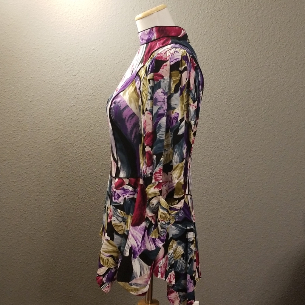 BCBG Asymmetrical Floral Blouse NWT - Picture 4 of 6